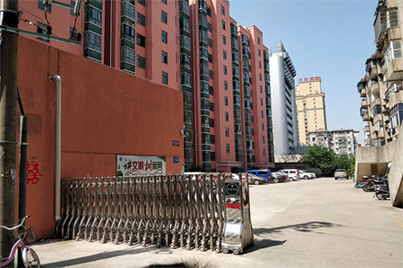 出售泰安泮河小镇德天SOHO2室2厅2卫41平毛坯房